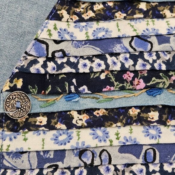 Vintage Boho Cottagecore Large Floral Patchwork Stripes Vest Embroidered Blue - Picture 6 of 9